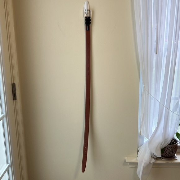 Crookhorn smooth black leather belt with silver buckle - Picture 3 of 13